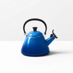 Le Creuset Kone Fluitketel 1,6 Liter Staal Azure -Big Green Egg 40101022200000 alt5