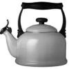 Le Creuset Tradition Fluitketel 2,1 Liter Staal Mist Grey -Big Green Egg 92000800541000