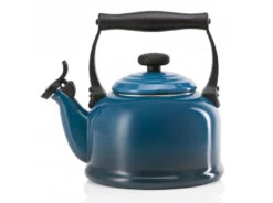 Le Creuset Tradition Fluitketel 2,1 Liter Staal Deep Teal