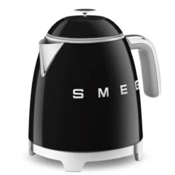 Smeg 50's Style Mini Waterkoker 800 Ml Staal Zwart -Big Green Egg klf05bleu 3